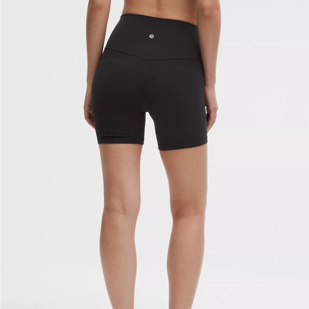 Lululemon Athletica High-Rise Black Bike Shorts 6” Align - New with Tags